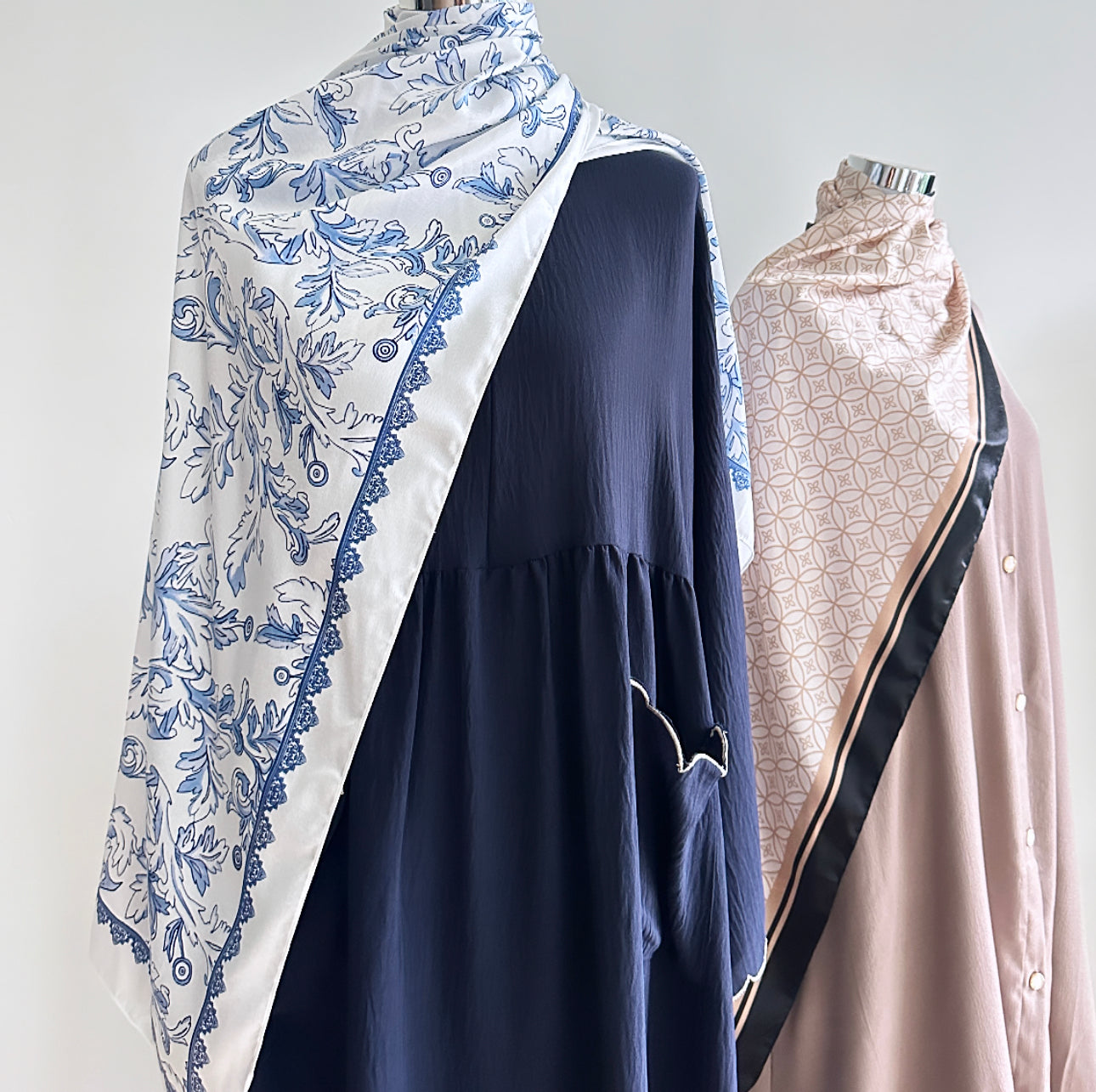 Bleu printed long shawl