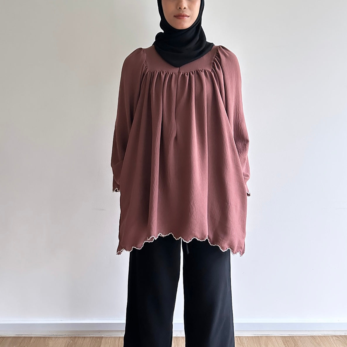 Tia sulam blouse
