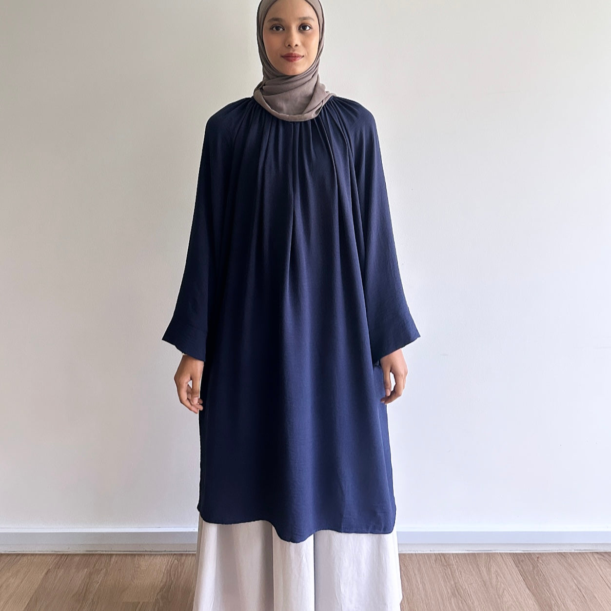 Mila basic raglan long tunic