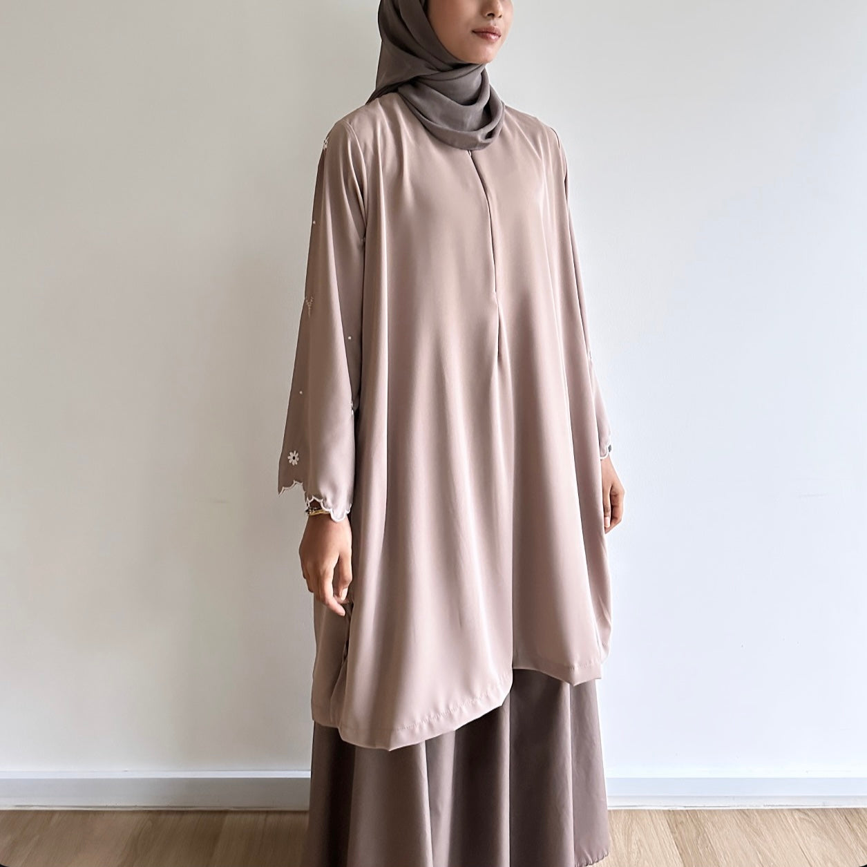 Marla floral sulam tunic