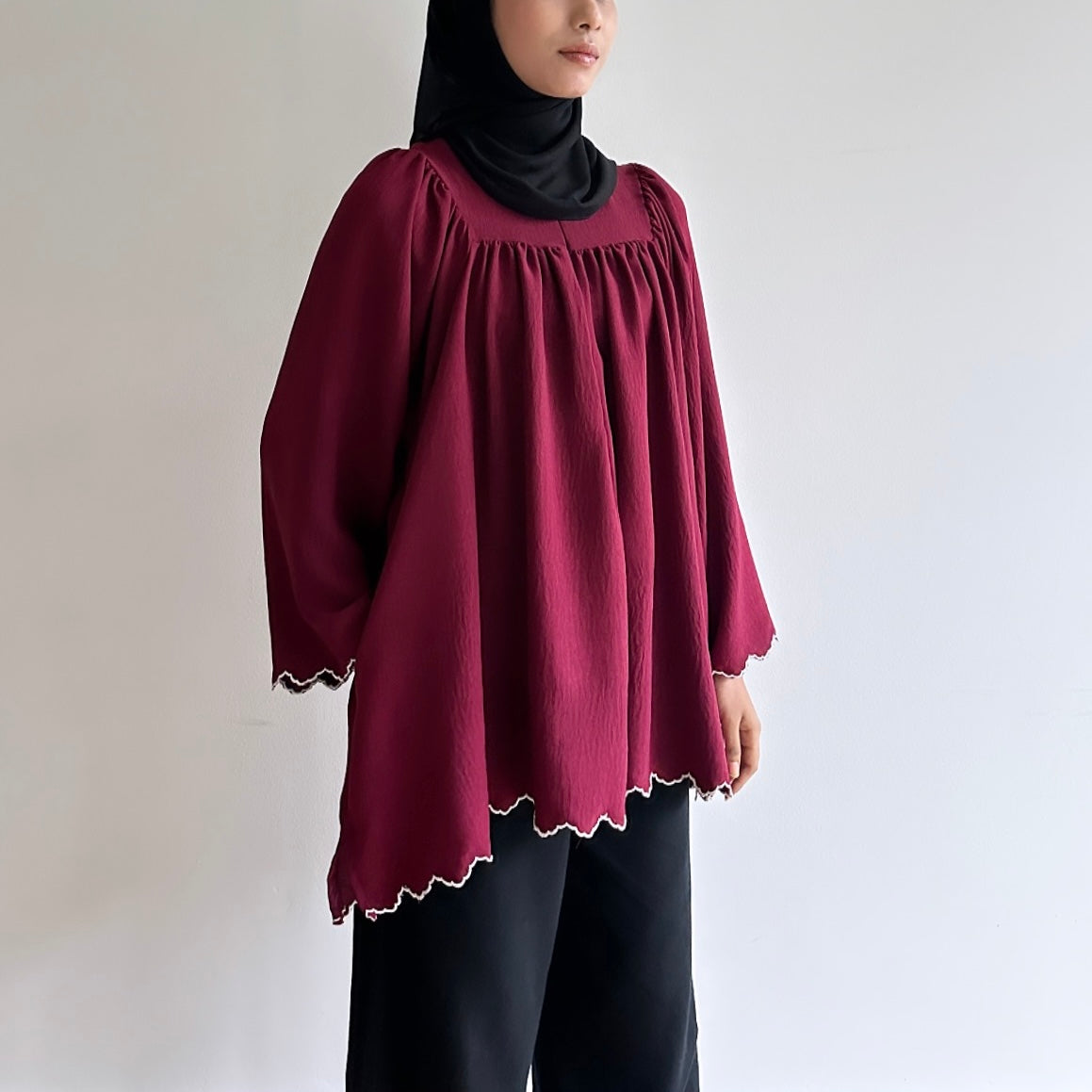 Tia sulam blouse
