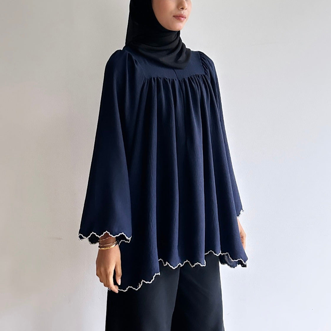 Tia sulam blouse