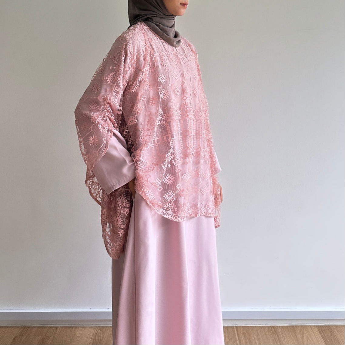 Melur lace dress set