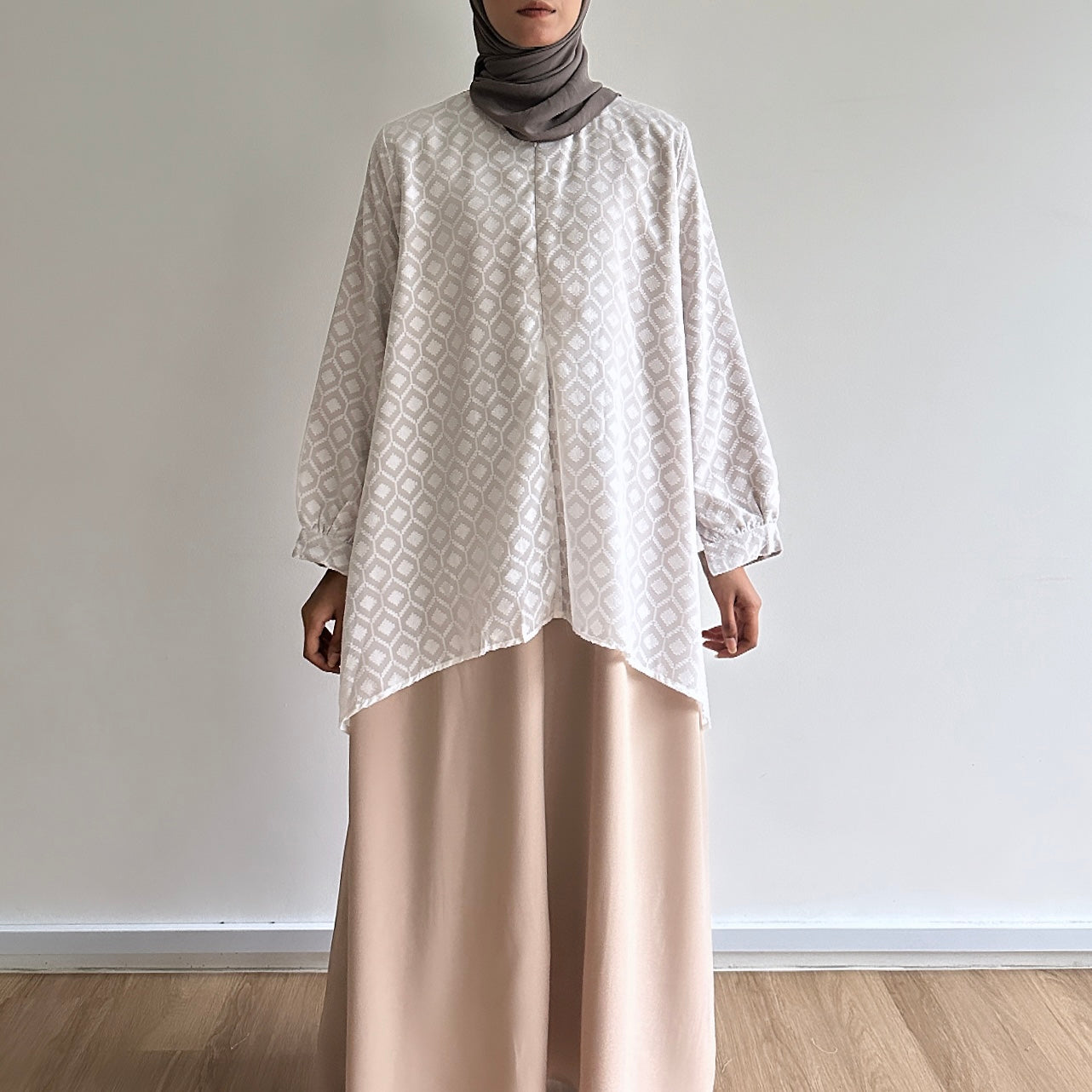 Lana lace dress