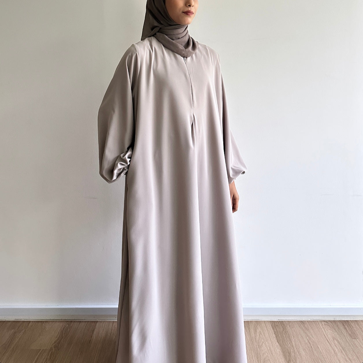 Alia puffy sleeve maxi dress