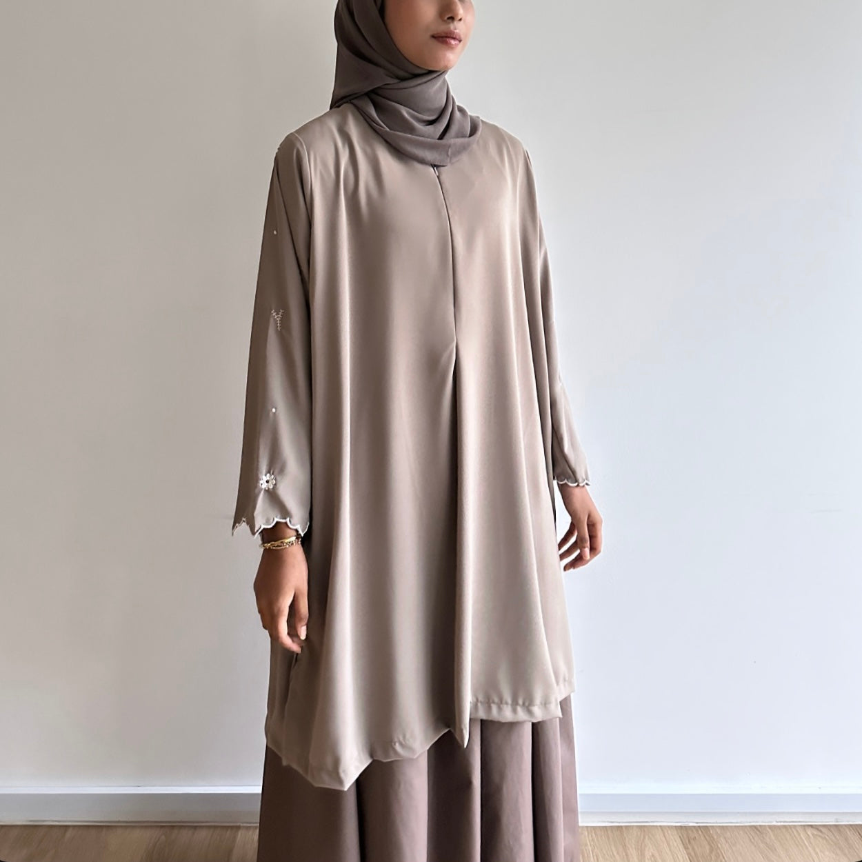 Marla floral sulam tunic