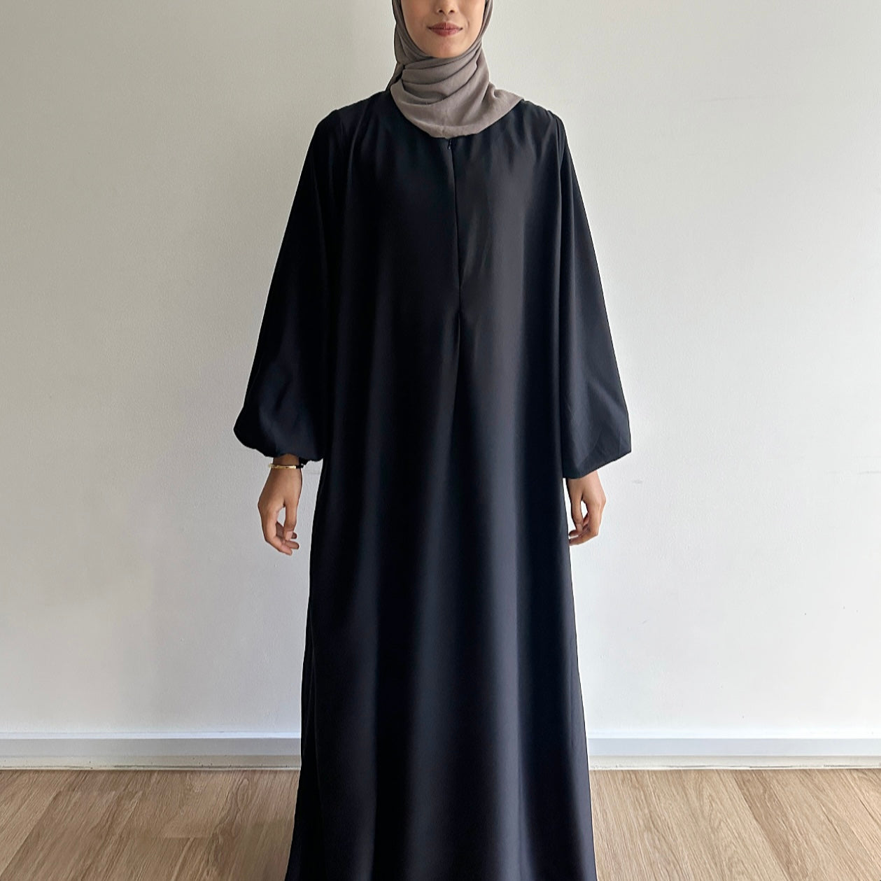 Alia puffy sleeve maxi dress