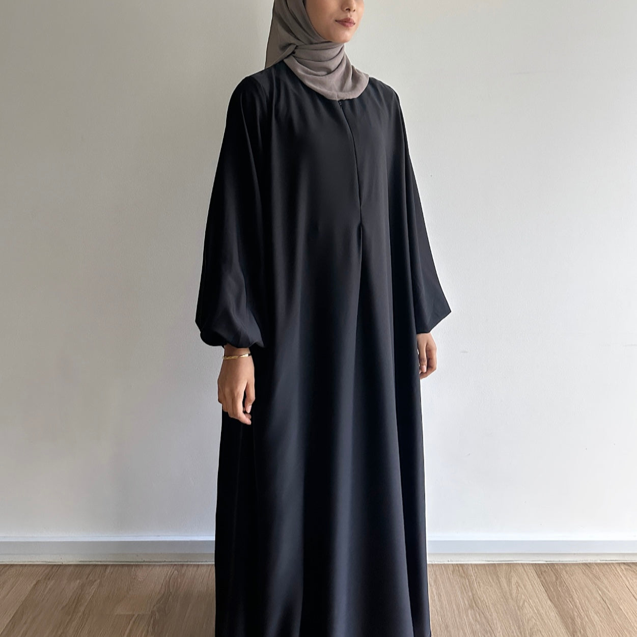 Alia puffy sleeve maxi dress