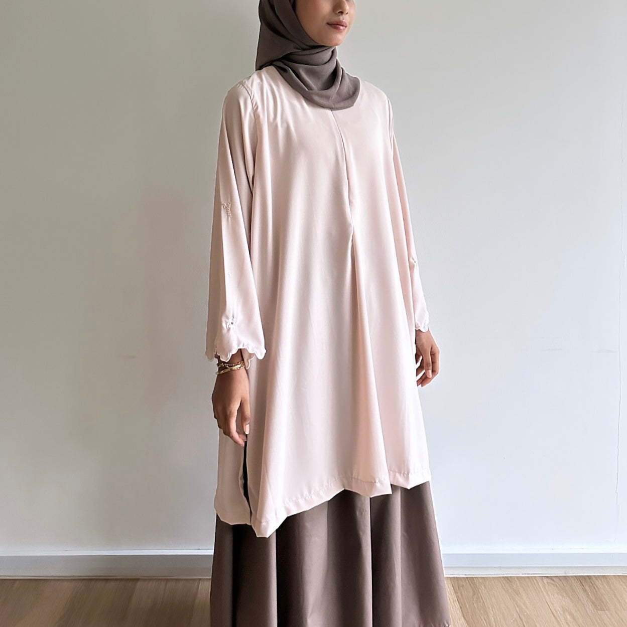 Marla floral sulam tunic