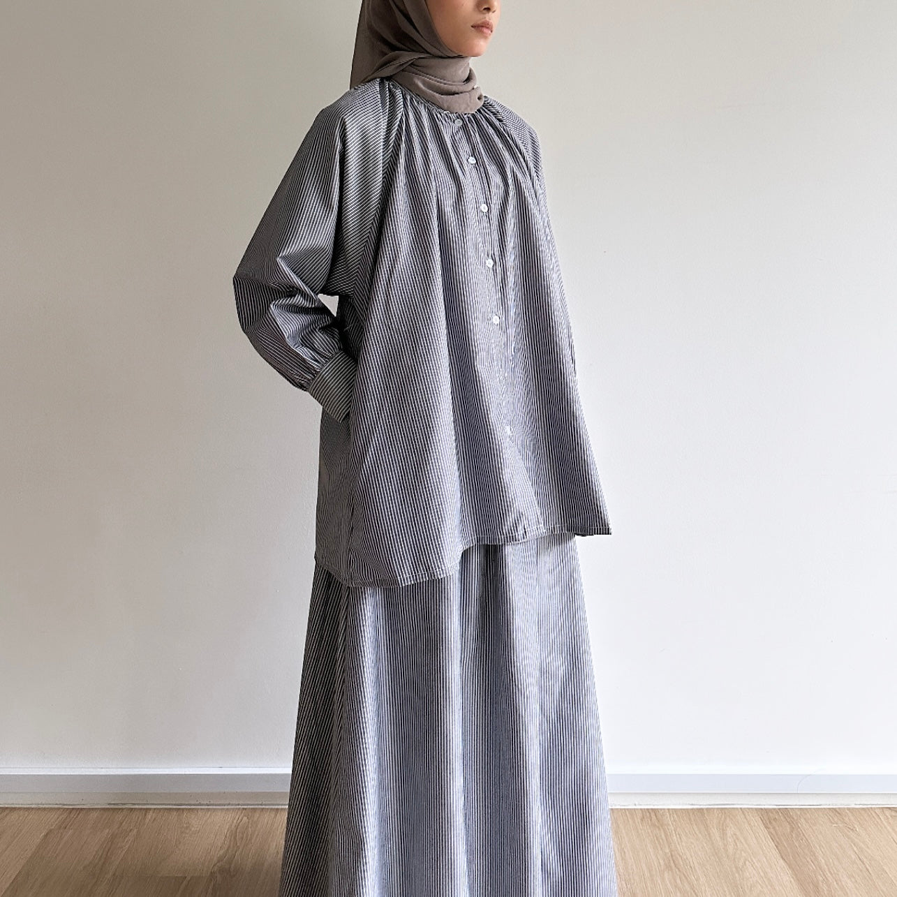 Clara stripe skirt set