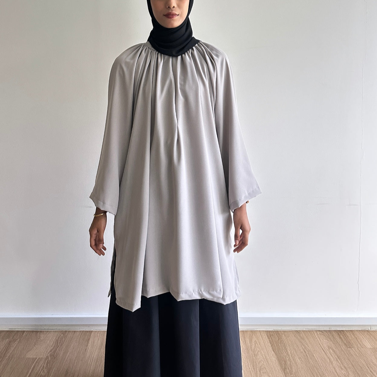 Sofia basic raglan tunic