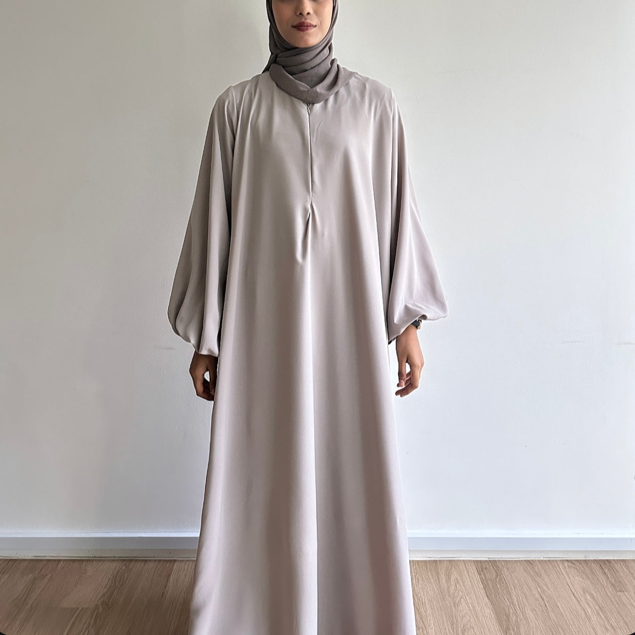 Alia puffy sleeve maxi dress