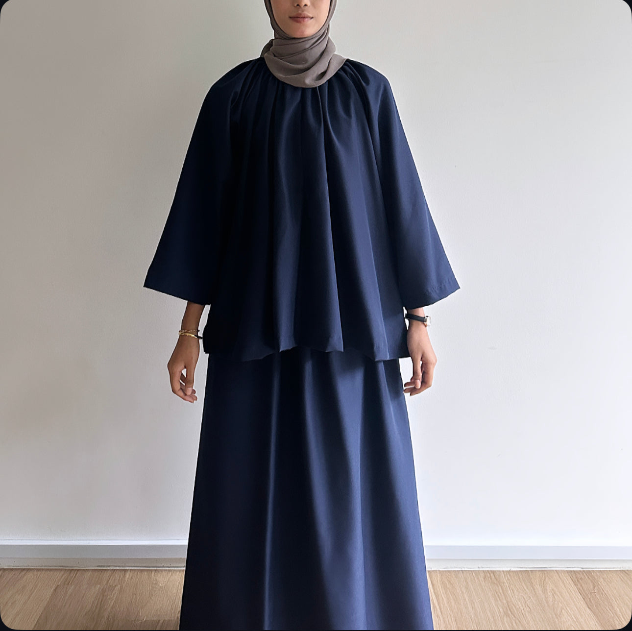 Tania classic skirt set