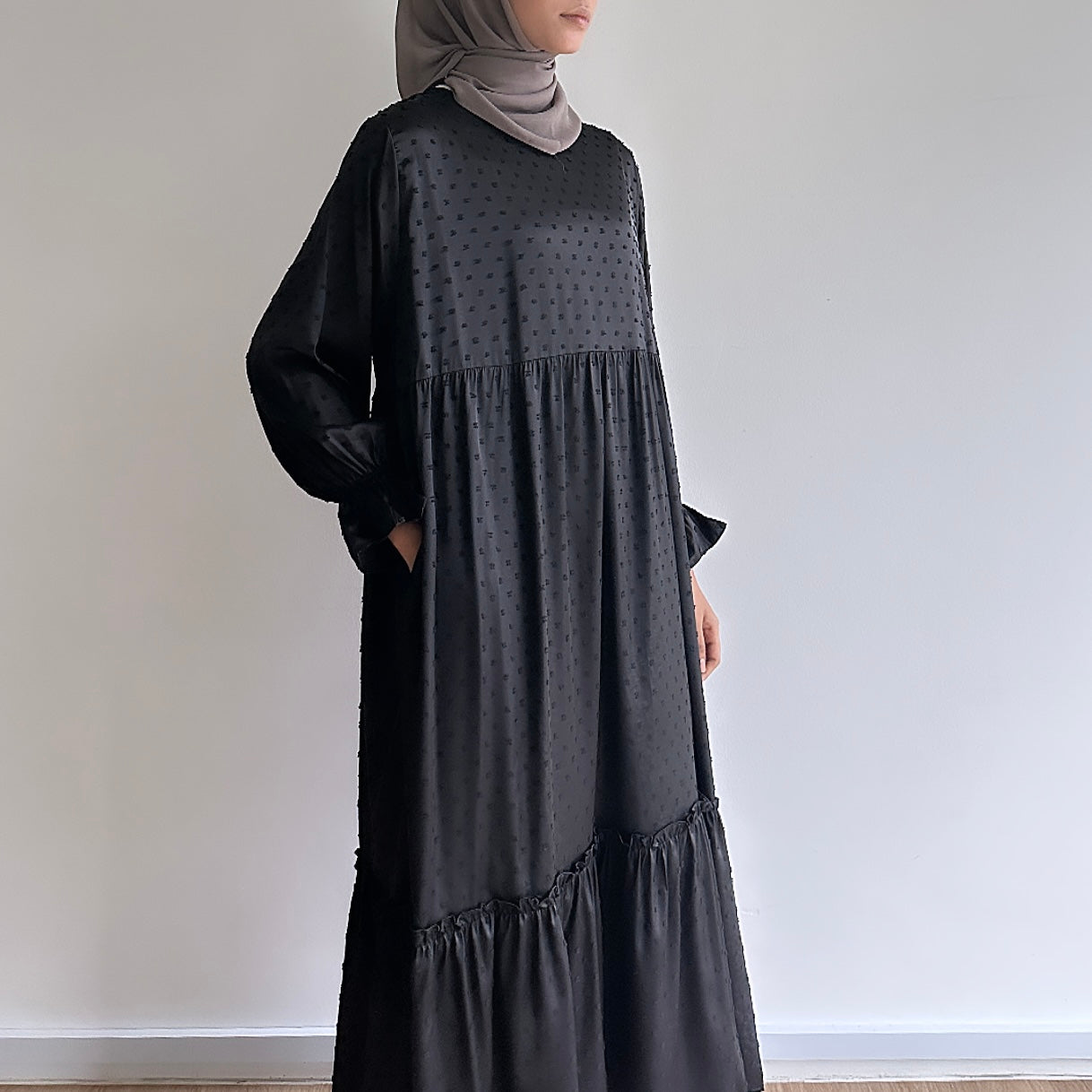 Sarah flowy silky dress