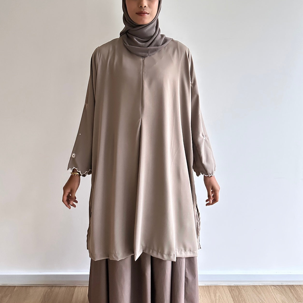 Marla floral sulam tunic