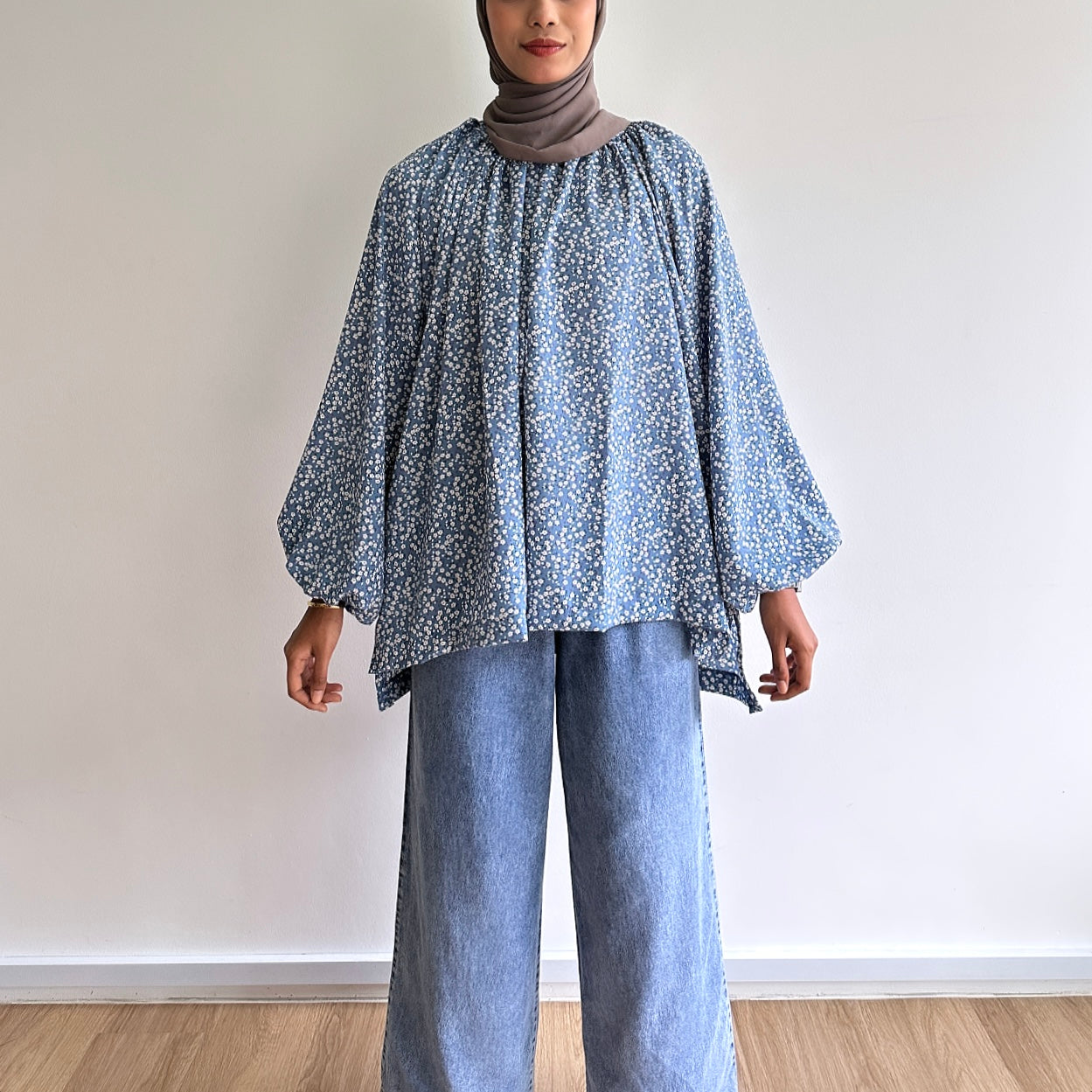 Fleurine puffy sleeve blouse