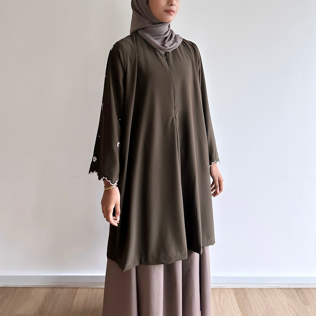 Marla floral sulam tunic