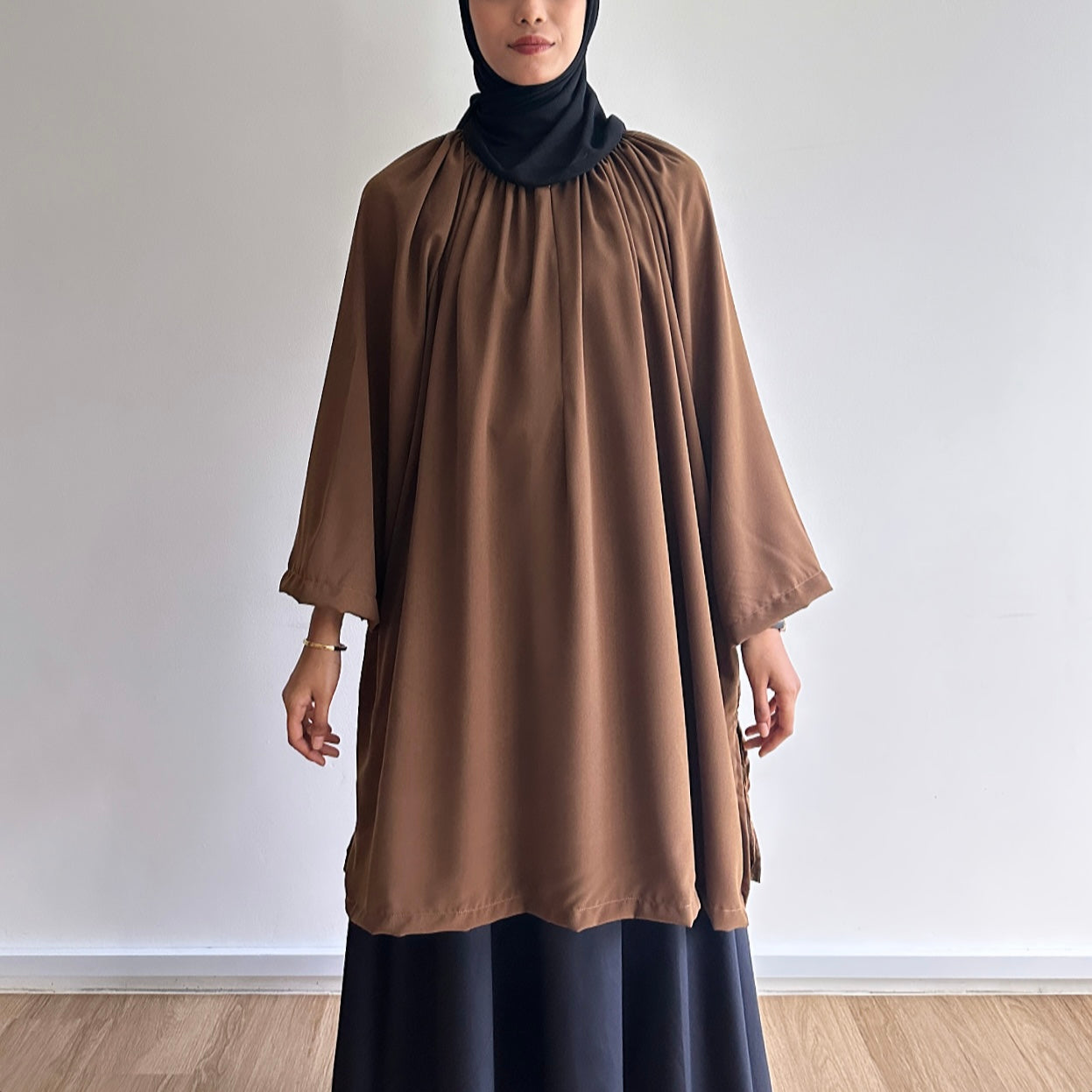 Sofia basic raglan tunic