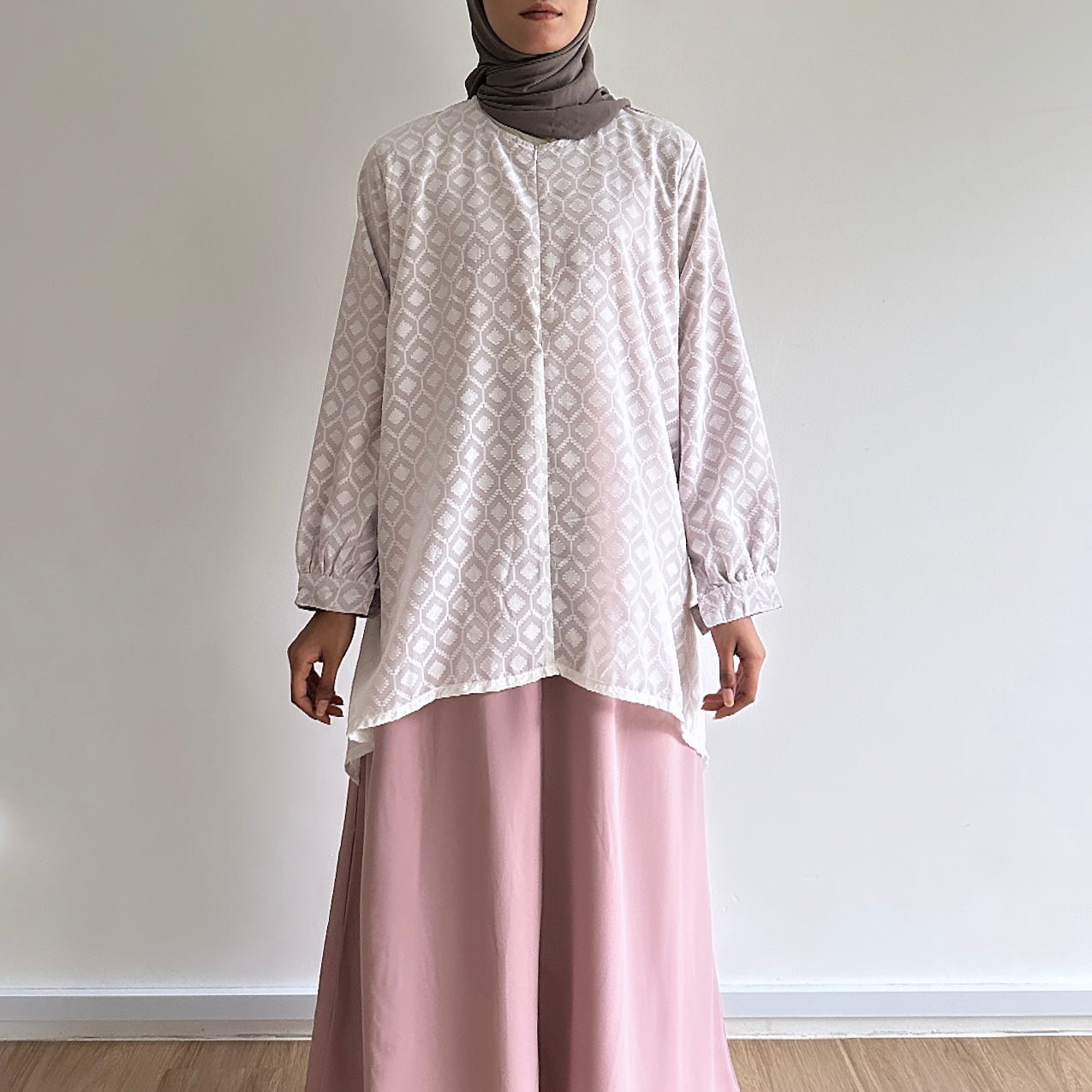 Lana lace dress