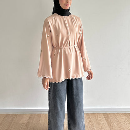 Nadra Embroidery Scallop Blouse