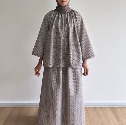 Tania small checkered skirt set