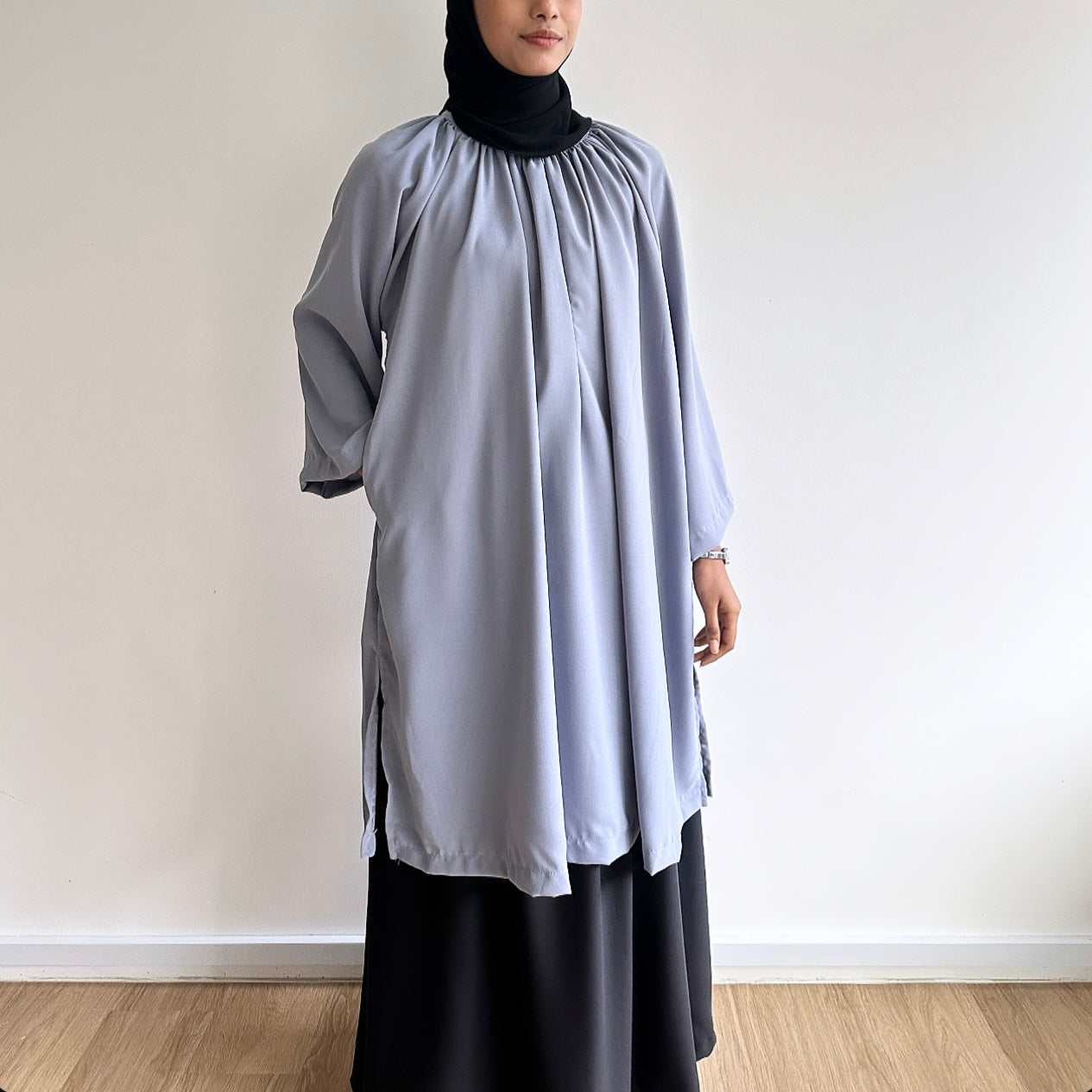 Sofia basic raglan tunic