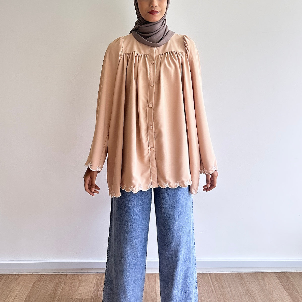 Aura sulam blouse