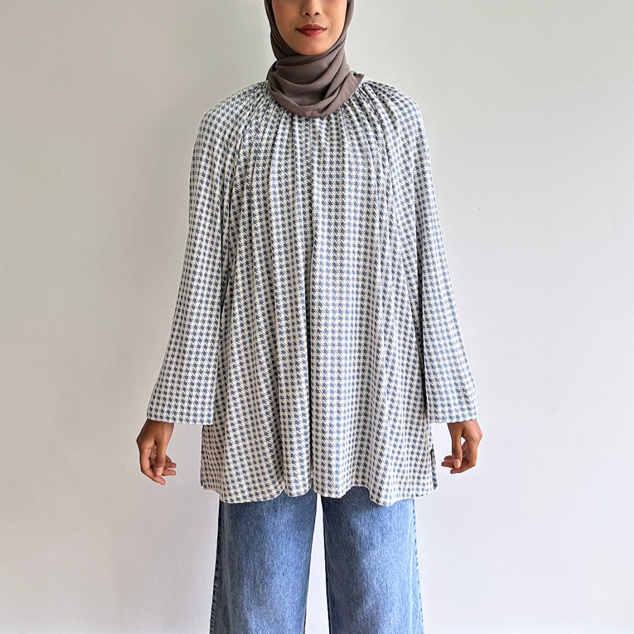 Kate houndstooth raglan blouse