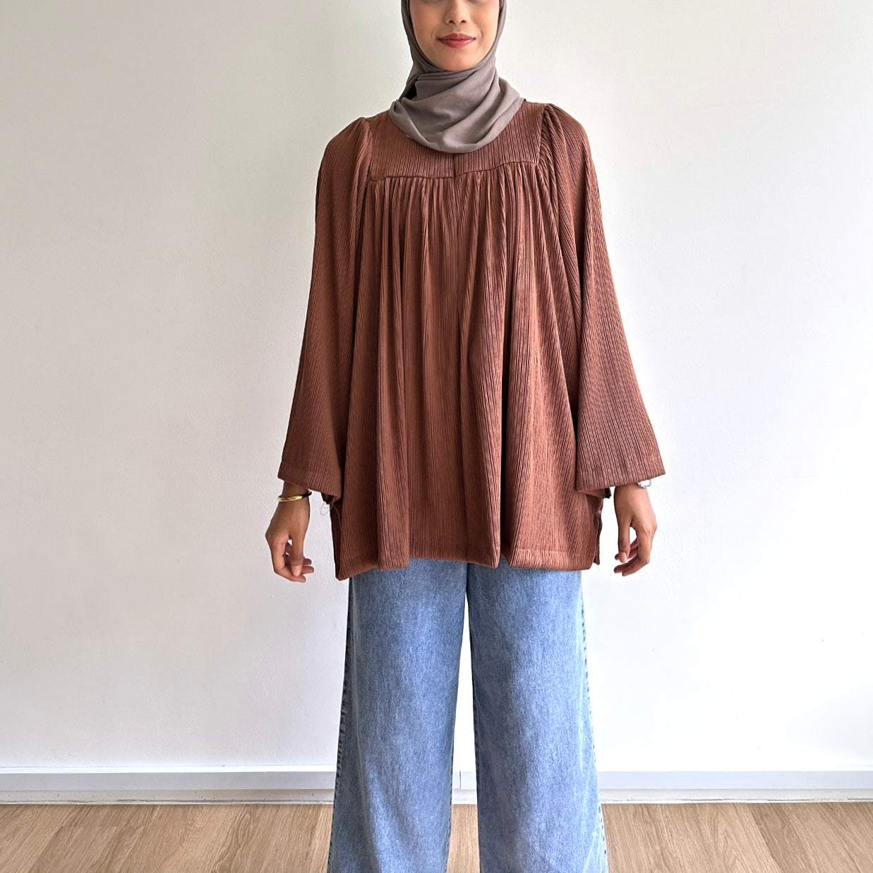 Bella ribbed blouse