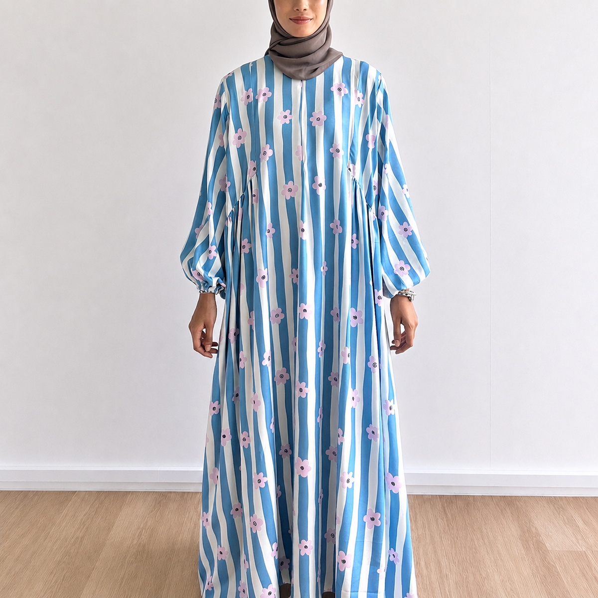 Luna Gathered Floral Maxi Dress