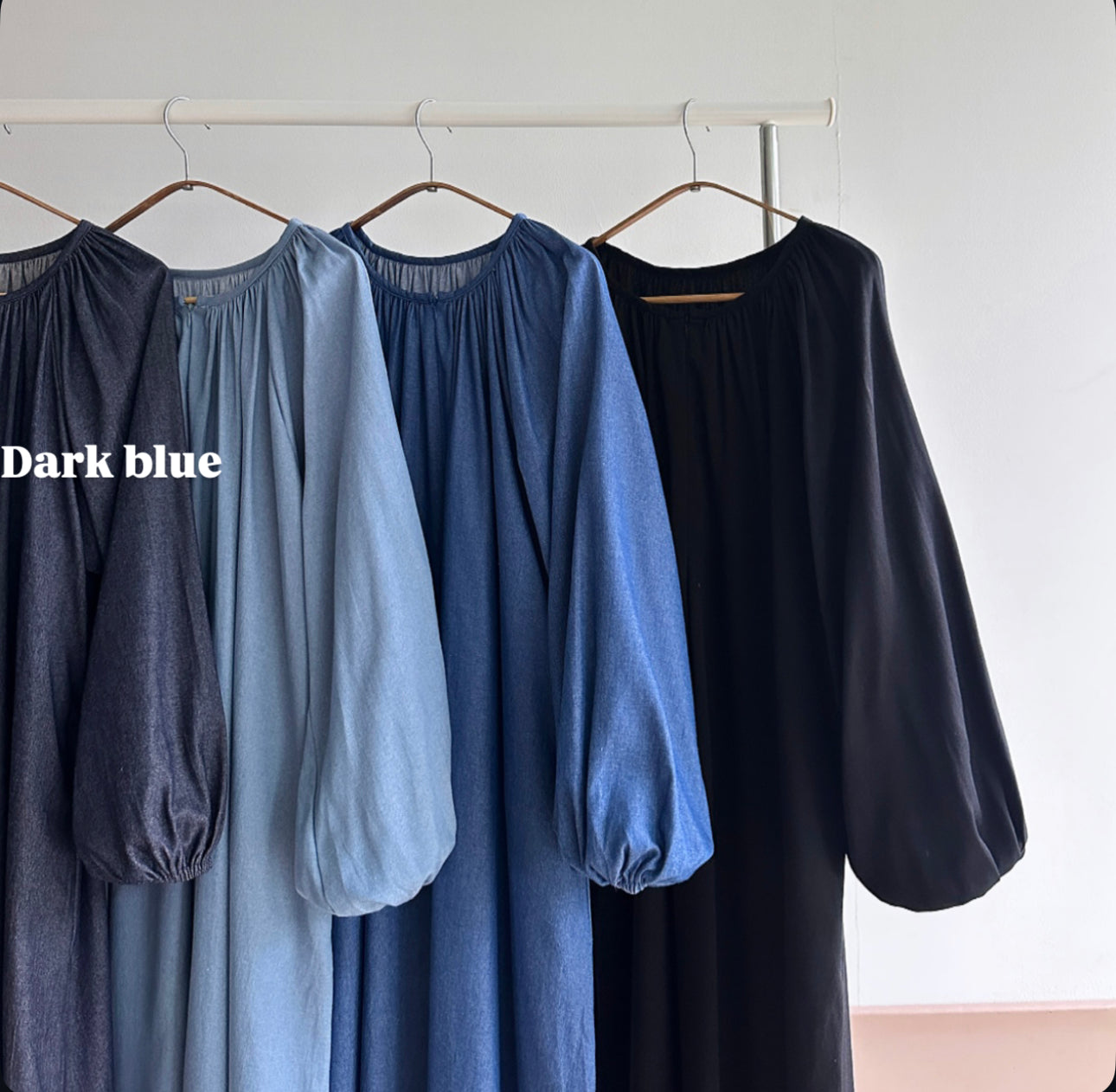 Nicole puffy sleeve denim dress