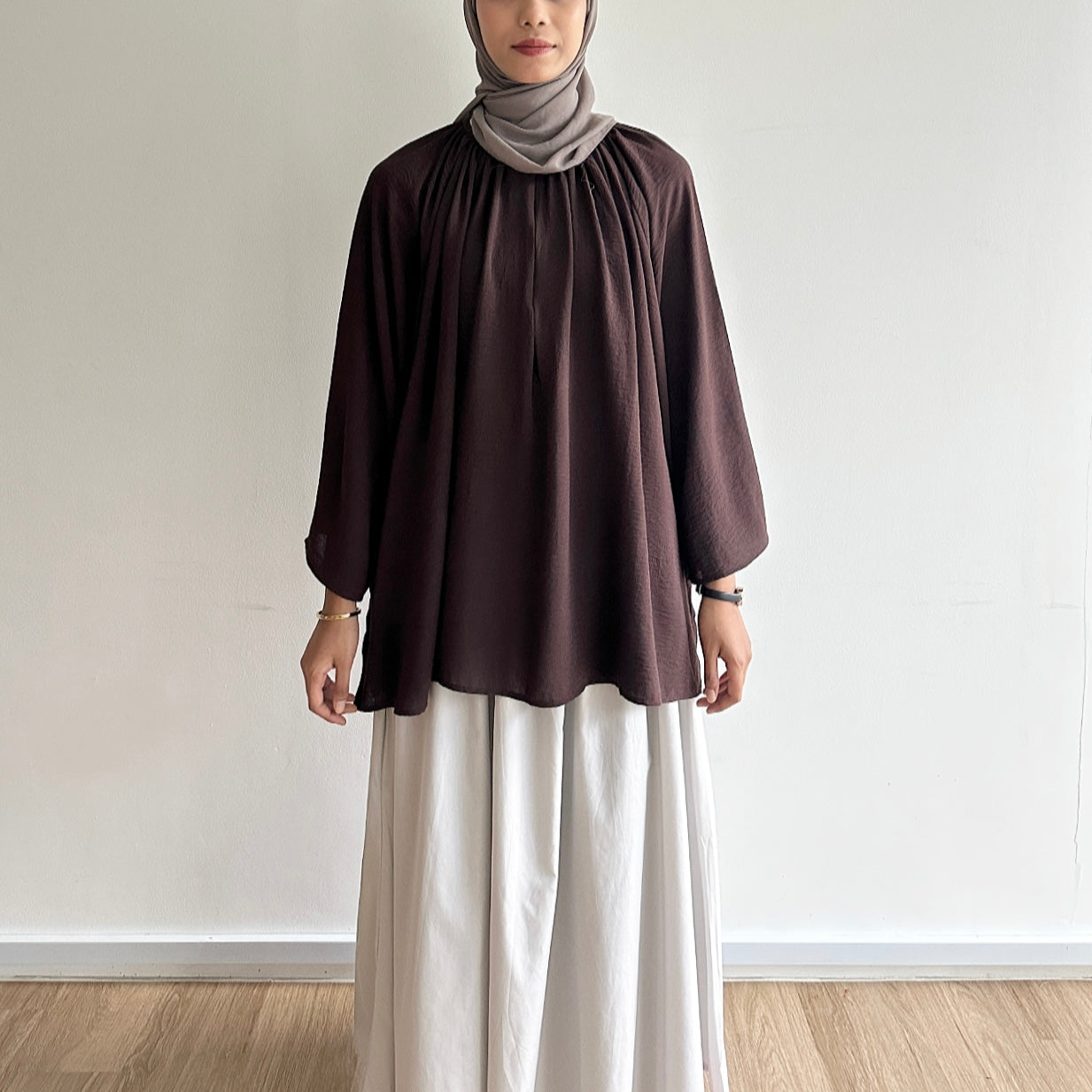 Mila basic raglan blouse