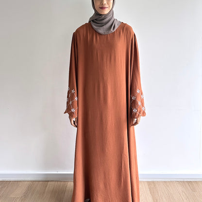 Yuna floral abaya