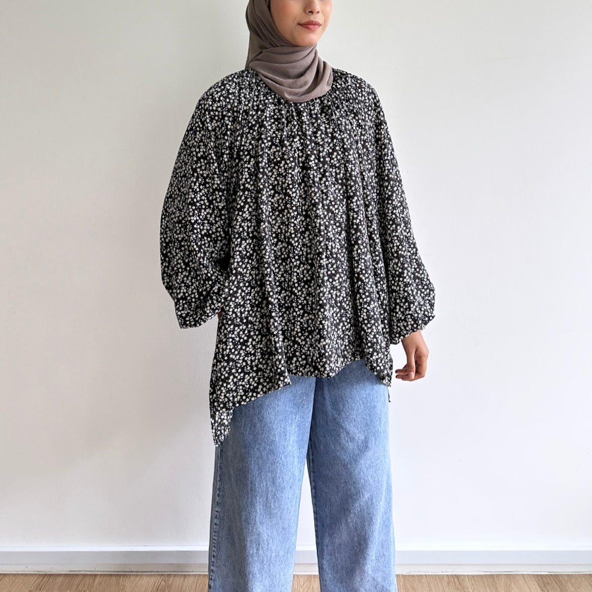 Fleurine puffy sleeve blouse