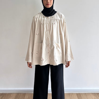 Yuna floral blouse