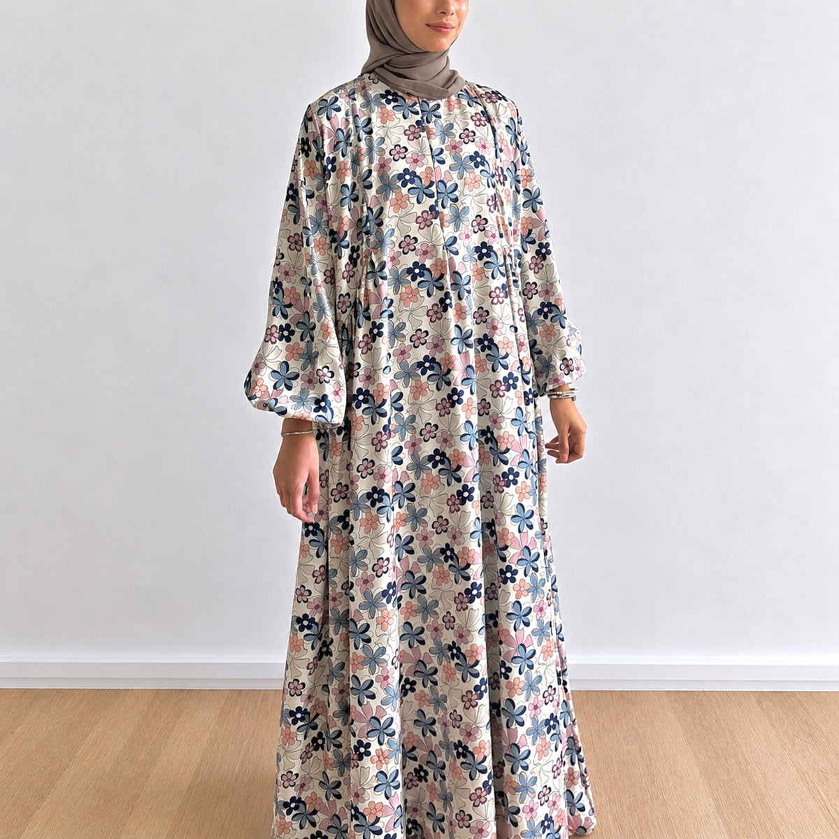 Luna Gathered Floral Maxi Dress