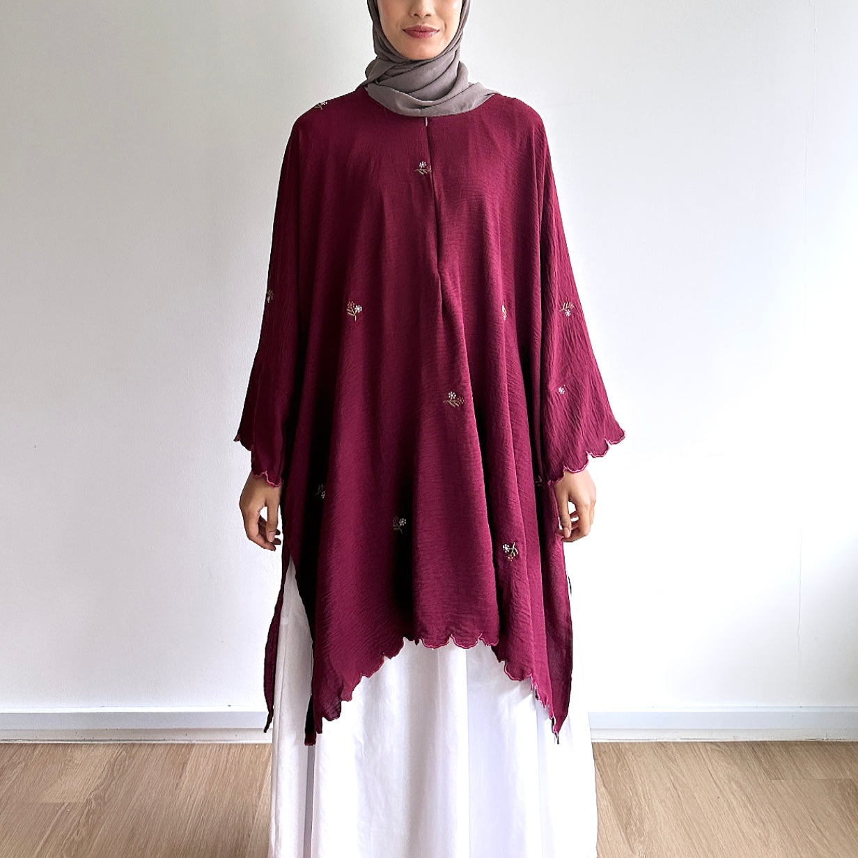 Amara scallop midi