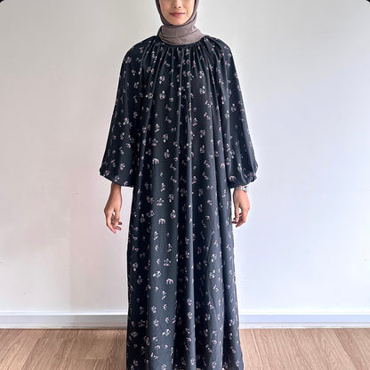 Hannah raglan dress
