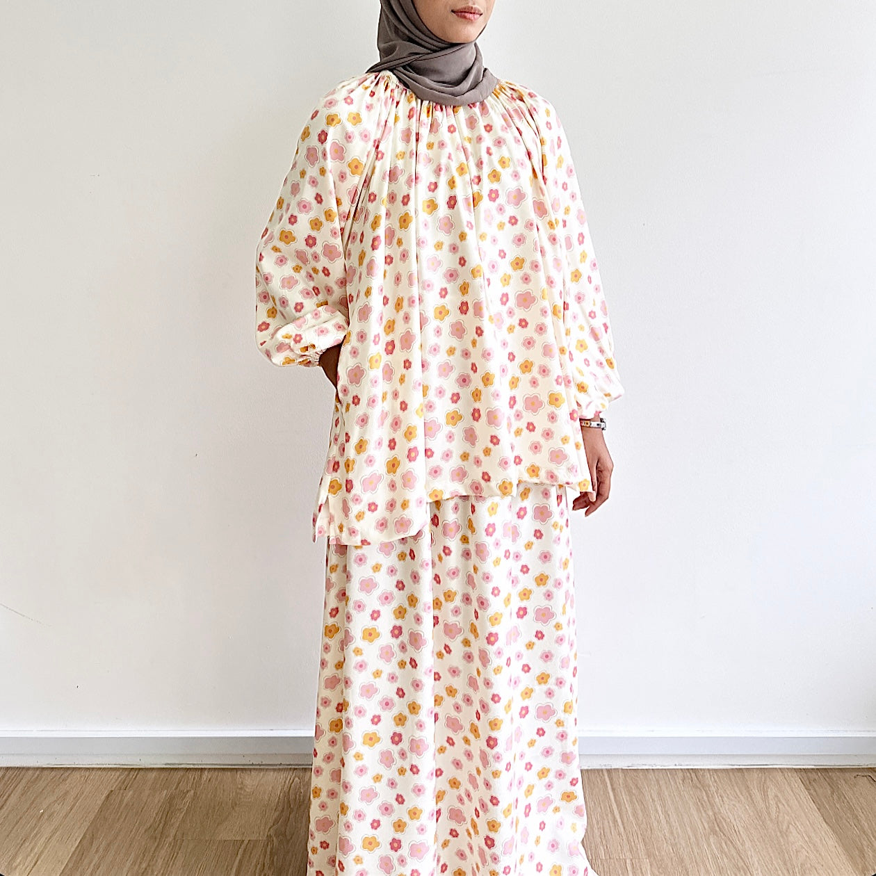 Alicia raglan skirt set