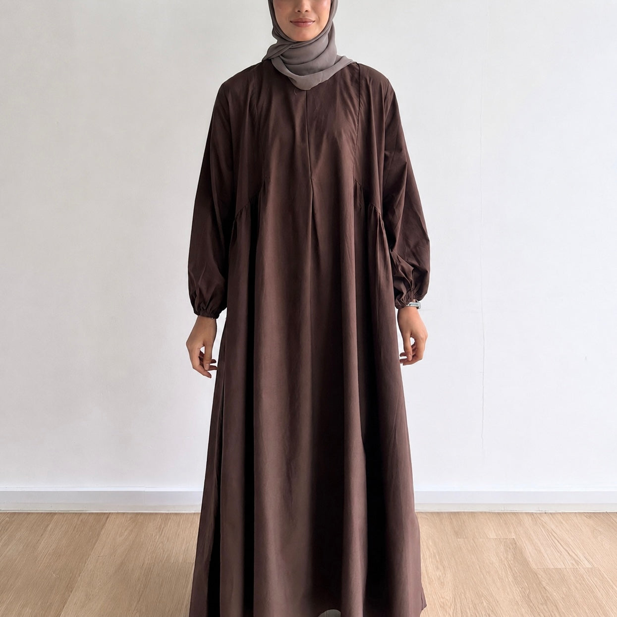 Audrey Gathered Classic Dress