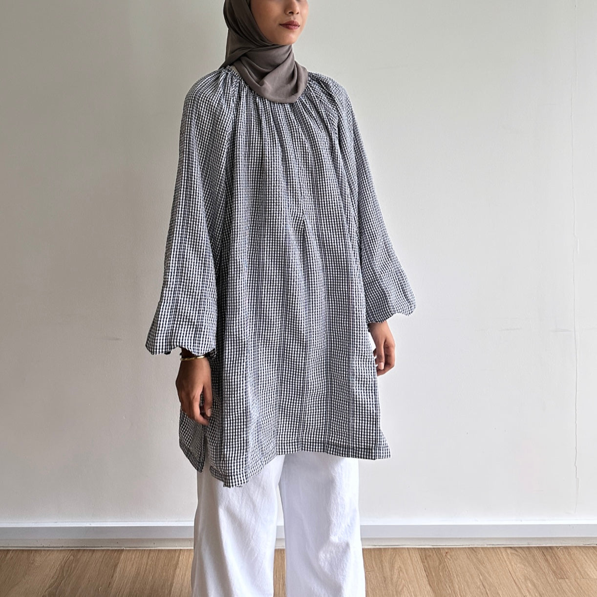 Gina gingham raglan tunic
