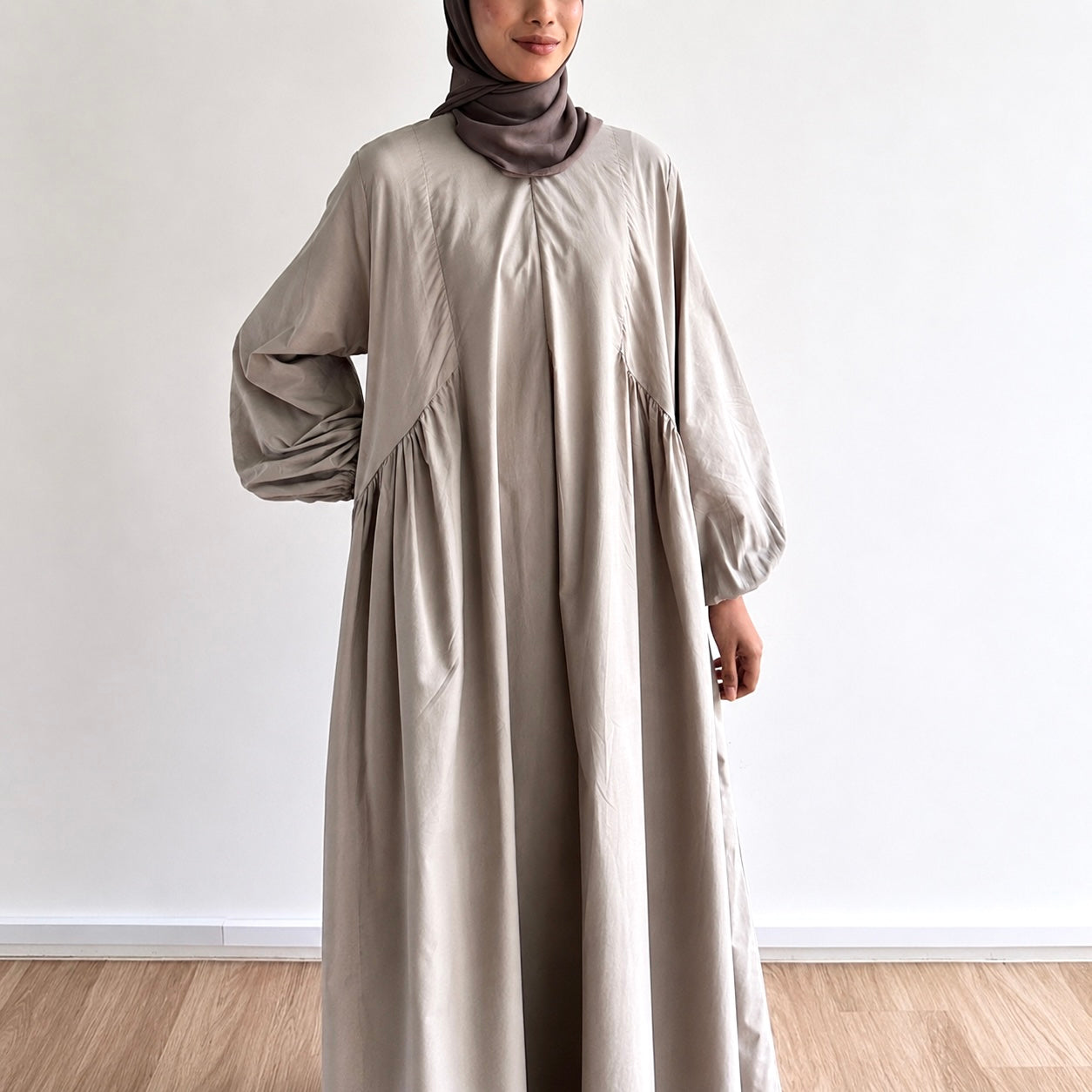 Audrey Gathered Classic Dress