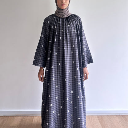 Kira daisy gingham dress