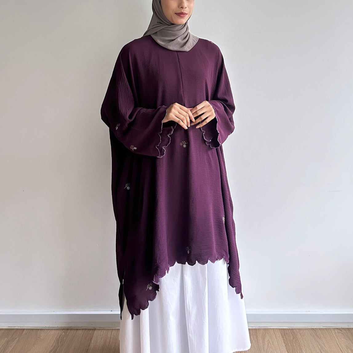 Amara scallop midi