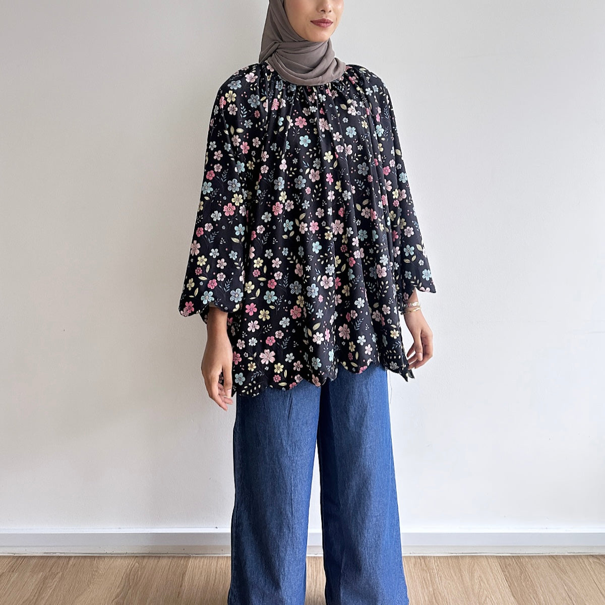 Liora scallop floral blouse