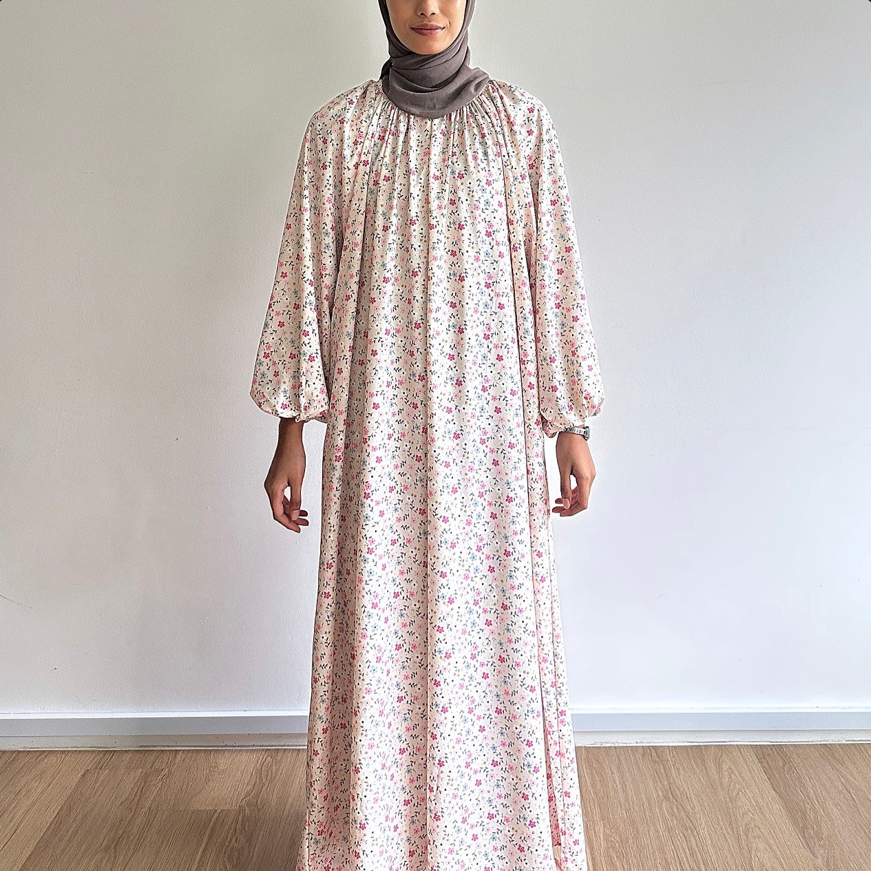 Hannah raglan dress