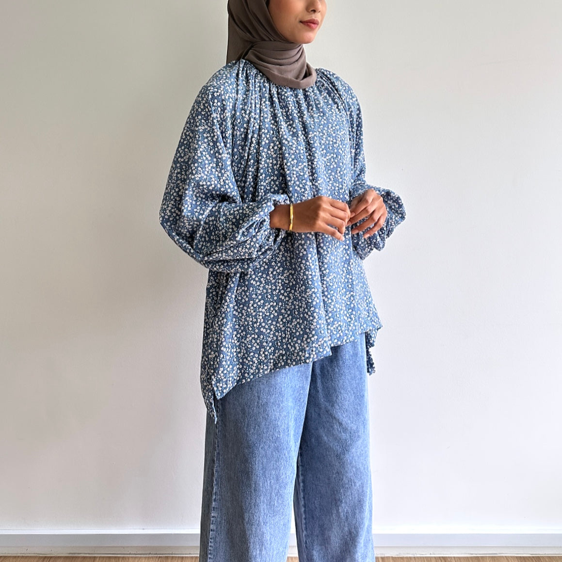Fleurine puffy sleeve blouse