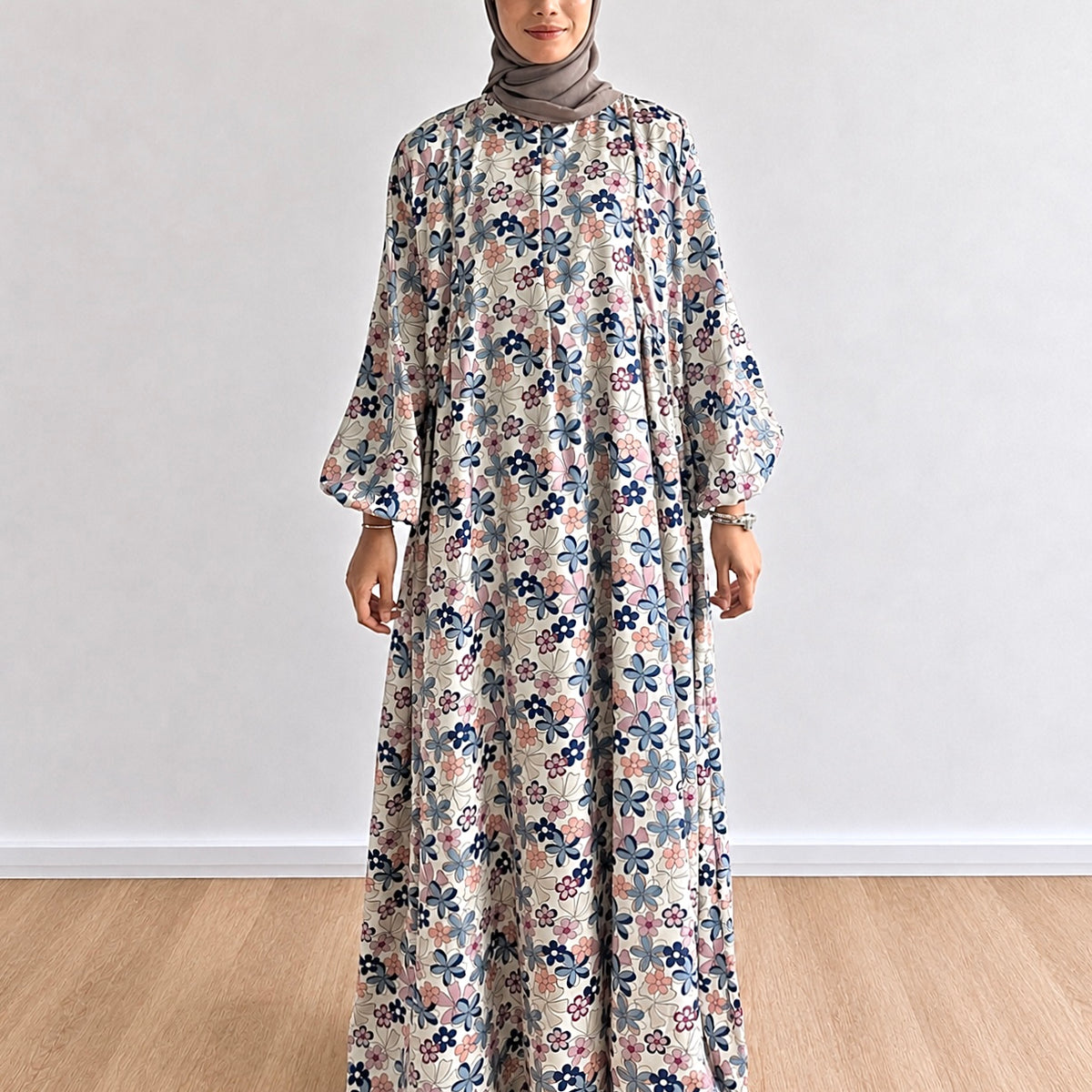 Luna Gathered Floral Maxi Dress