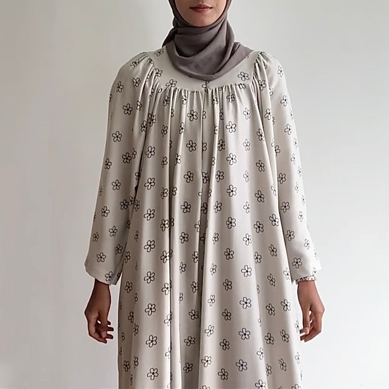 Leora floral maxi dress