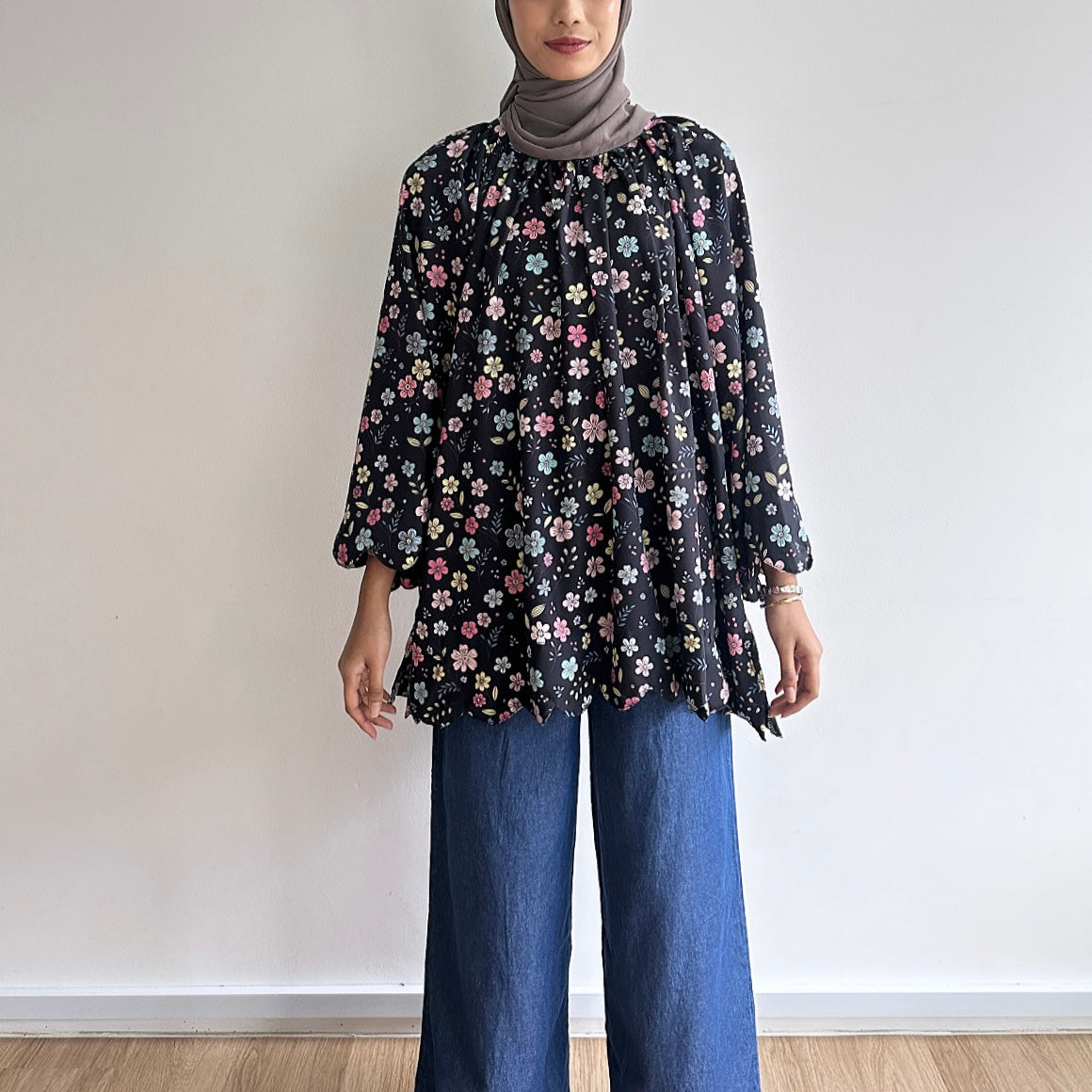 Liora scallop floral blouse